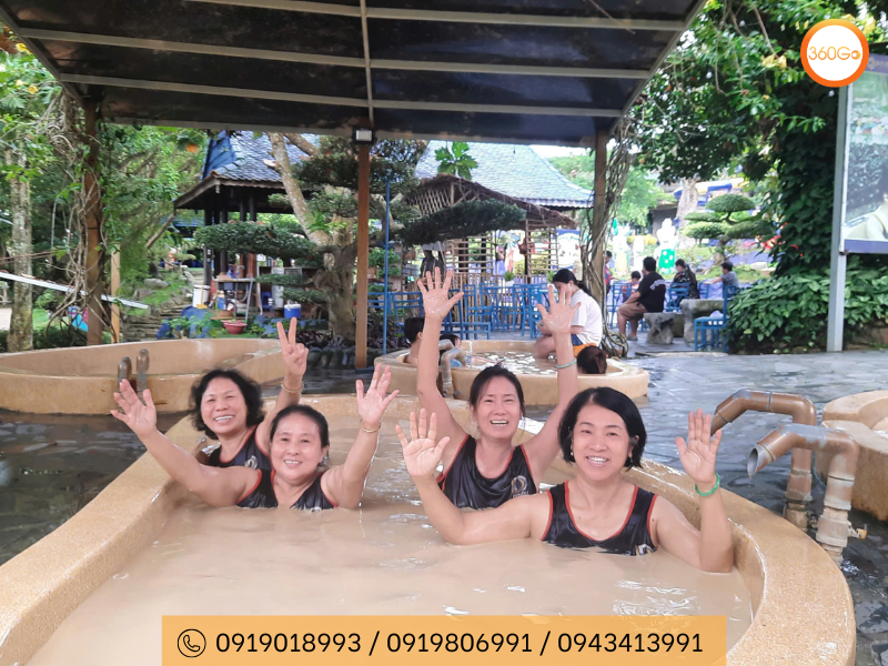 Tắm bùn khoáng tại Tea Resort - Du lịch 360Go 